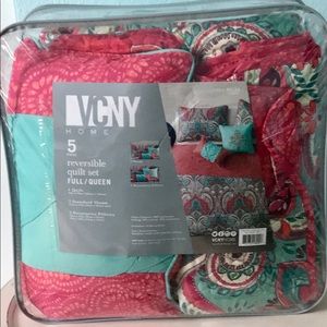 Reversible quilt set fullqueen brand new package
